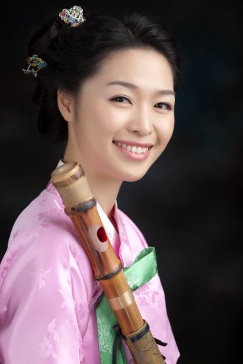 Uminari // Sunjae Lee // Jiyun Song: Banjul